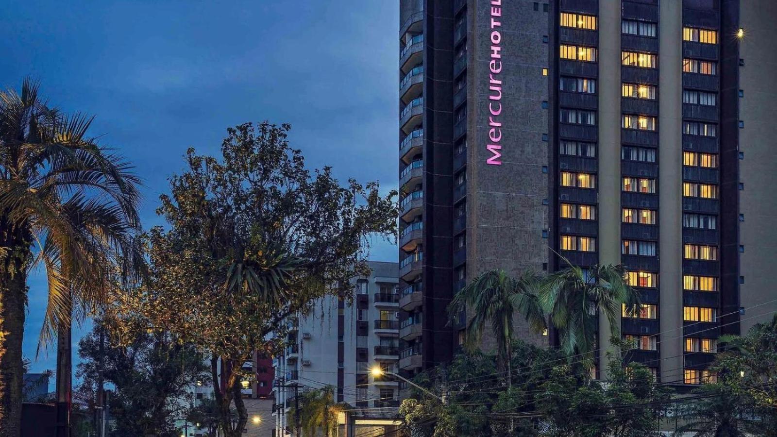 Apart Hotel Moderno Em Жоинвили Экстерьер фото
